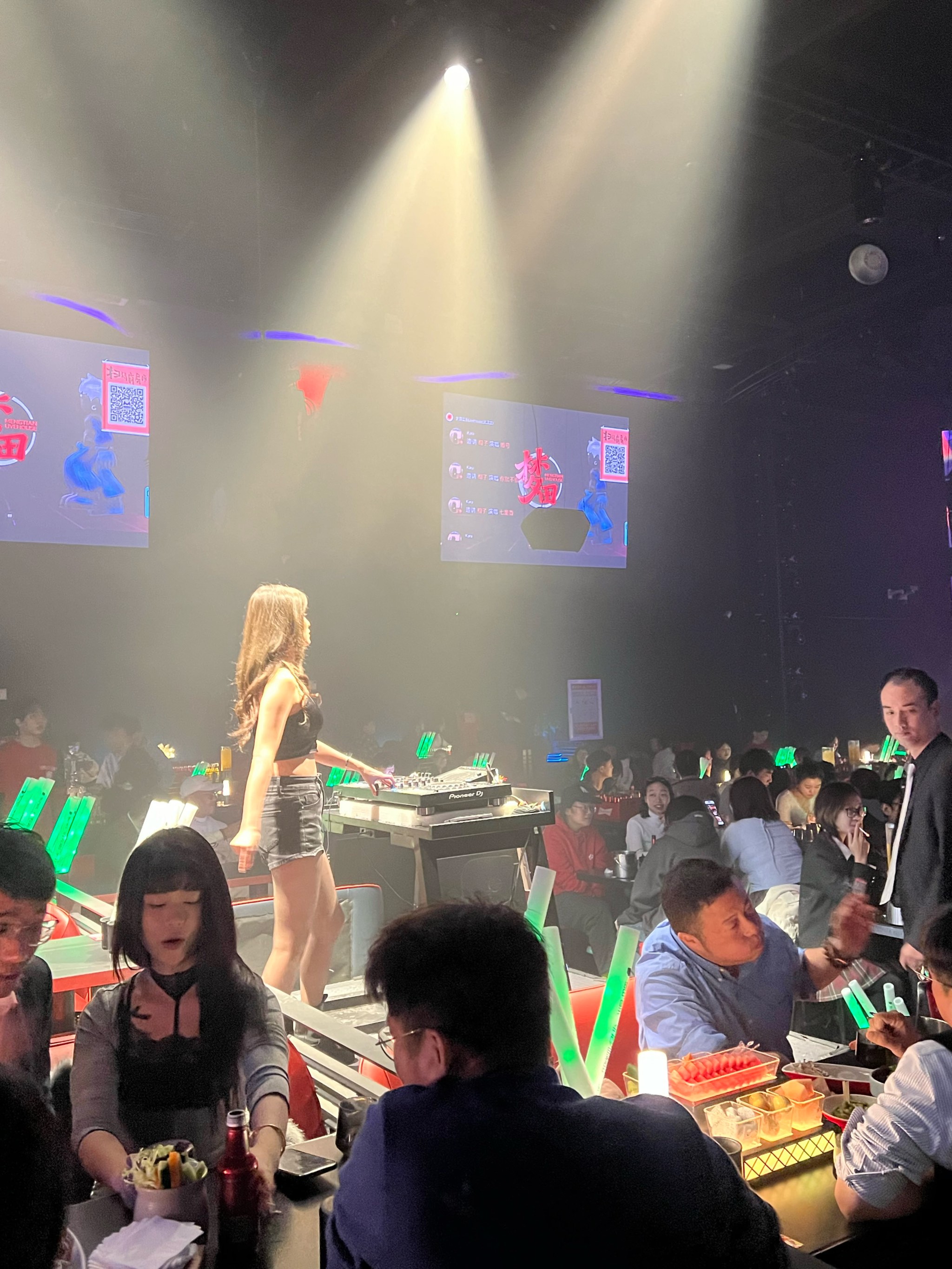 鞍山商务ktv及商务ktv什么意思解析-铁东区ktv预订